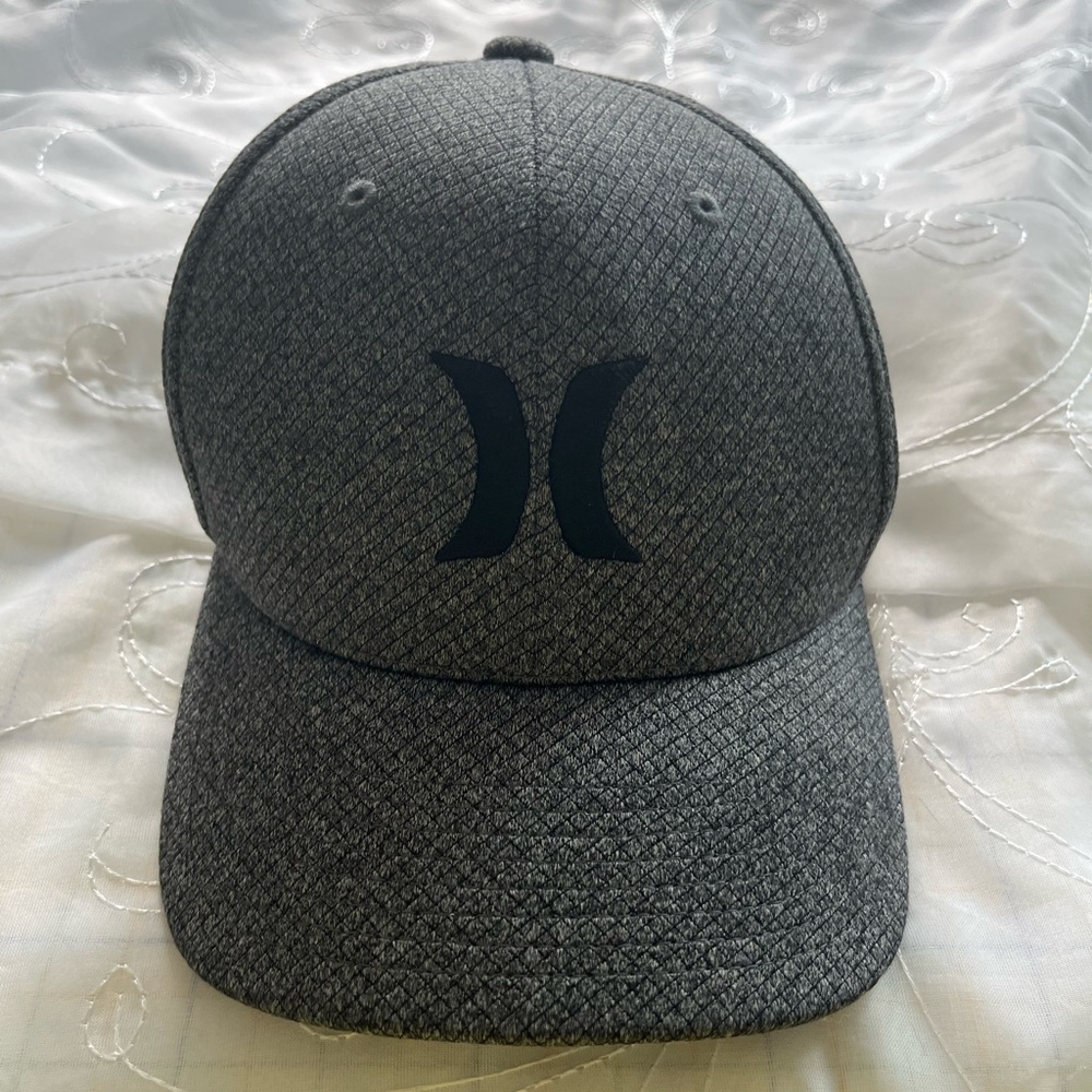 Hurley Gray Baseball Flex Fit Hat